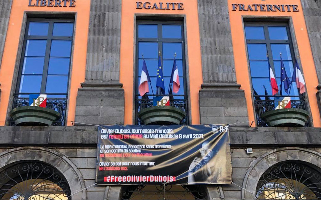 Soutien au journaliste français retenu en otage au Mali #FreeOlivierDubois