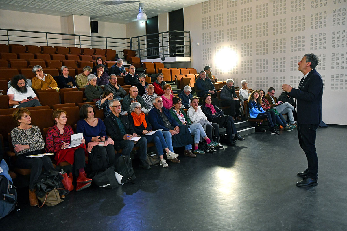 Les instances participatives