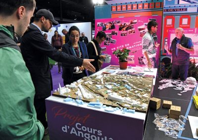 Salon de l’Habitat et de l’Automobile / stand Mairie d'Aurillac